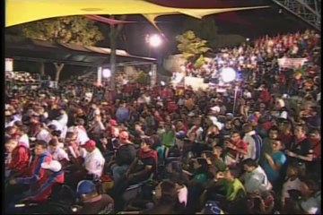 Maduro propone acuerdo nacional contra la violencia y el fascismo