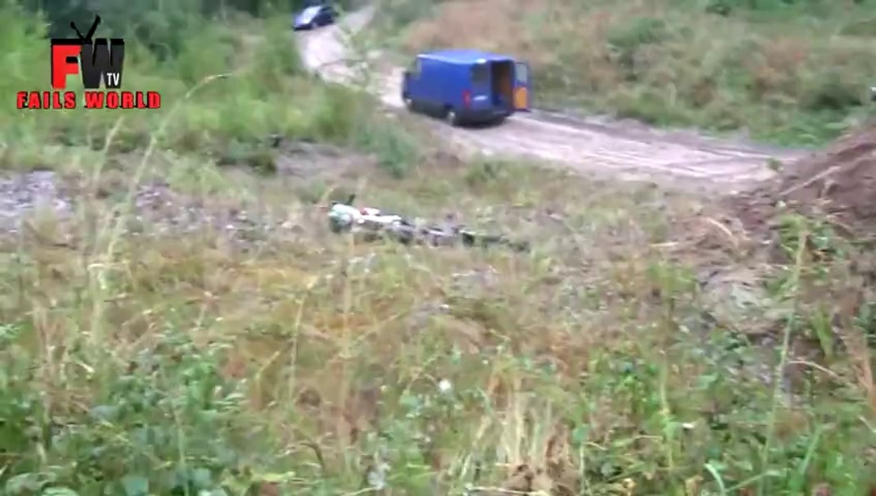 First Backflip Attempt Fail - Fails World