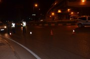 Terör Örgütü Yandaşları Gaziantep D400 Karayolunu Kapattı