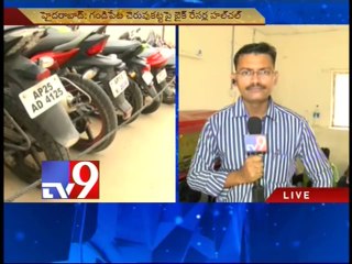 31 held for illegal bike racing in Hyderabad - Tv9