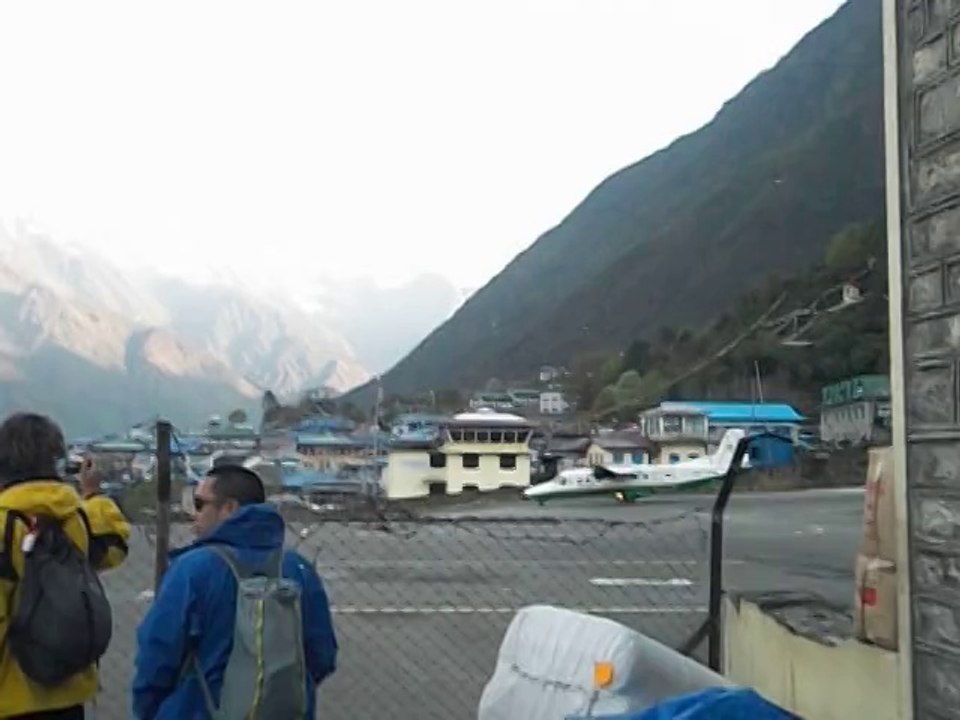 Everest base camp trekking