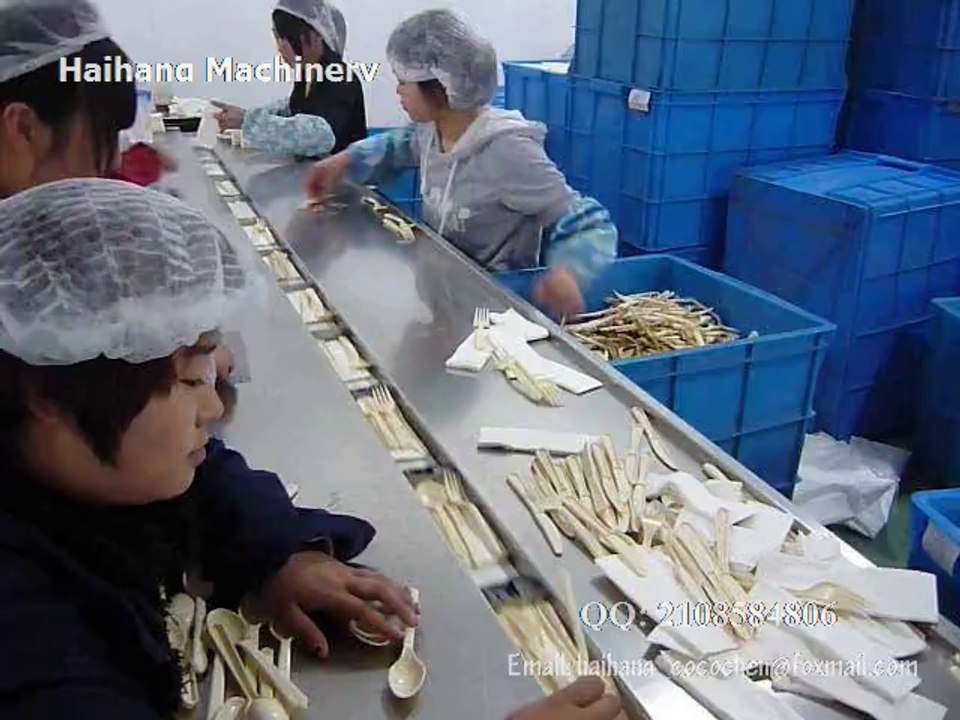 Napkin spoon fork knife together packing machine