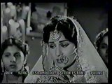 MUKHRE PE SAHRA DALAY AAJAO AANE WALEY - SAHELI