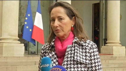 Royal se pose "les mêmes questions que les transporteurs routiers"