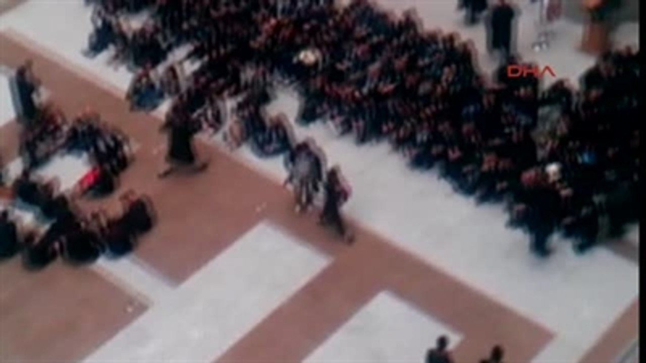 Avukatlardan Adliye İçinde Oturma Eylemi