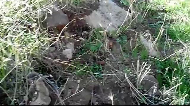 Köy çeşmesinde taş niyetine kullanılan Bizans eserleri