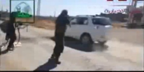 Esad'ın Askeri Muhaliflerin Arasına Daldı