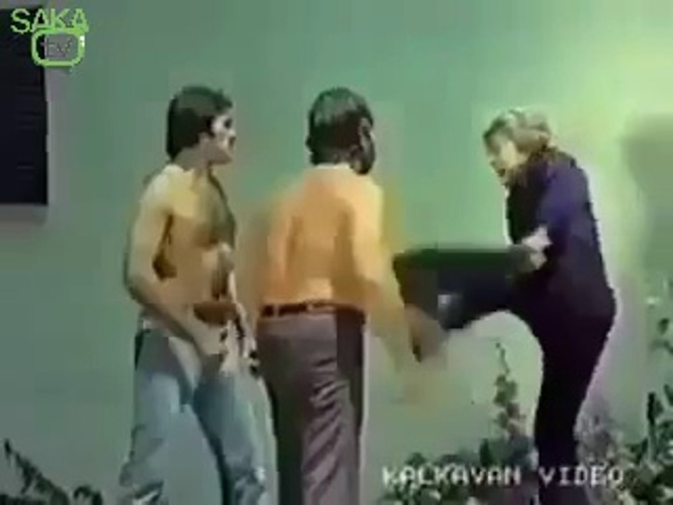 Cüneyt Arkının İbretlik Dövüş Sahnesi