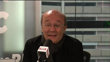GG Tweet - Philippe Geluck : "#FrançoisHollande c'est Rain Man, le type qui ne doit pas tourner le robinet pour prendre des douches"
