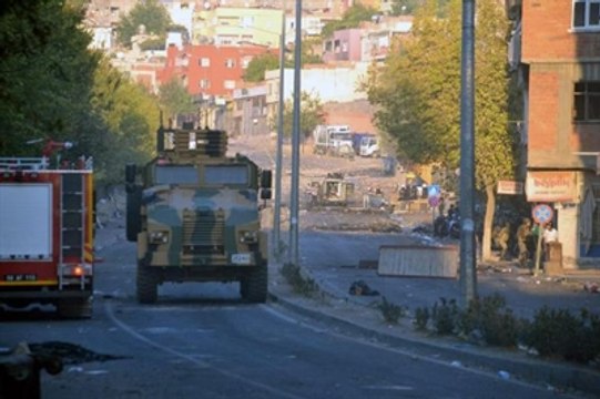 Güneydoğu'da Gerginlik Sürüyor (3)