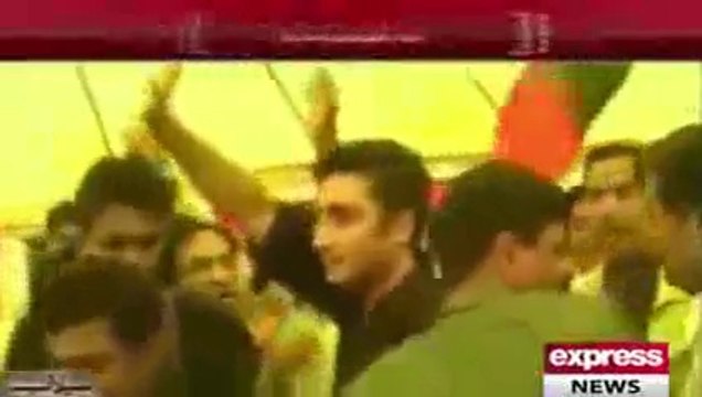 Bilawal Bhutto Zardari visits flood-hit areas; distributes relief goods