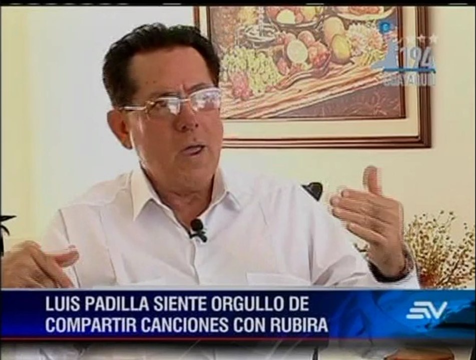 A sus 93 años, el autor del tema 'Guayaquileño', lo canta una vez más