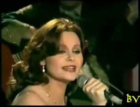 Rocio Durcal ME NACE DEL CORAZÓN {Miros Mar}¸.•*¨*• ♪♫