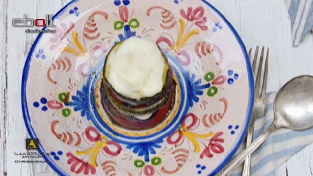 Sección en tu cocina EBOLI & LA ANTIGUA MILOJAS DE VERDURA Y QUESO