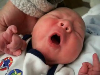 Newborn Baby Crying   Cute