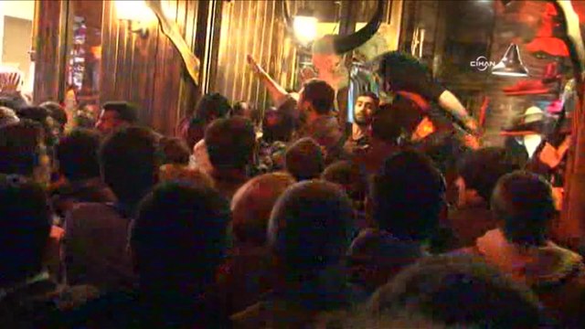 Turquie : nouvelle nuit de violences entre manifestants kurdes et police