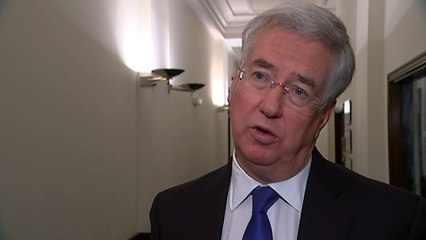 Fallon: No plans for Ebola screening at UK airports
