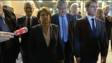 Valls et Aubry s'affichent ensemble à Lille