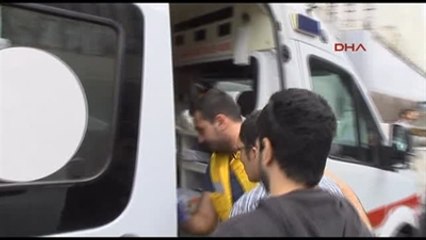 Üniversitedeki Olayda Yaralanan 2 Öğrenci Hastaneye Sevk Edildi