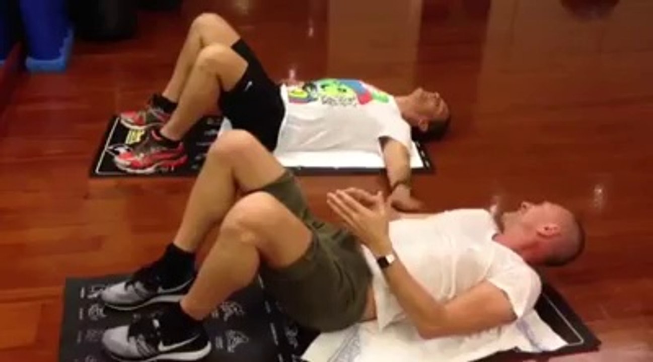 Biagio antonacci e fiorello addominali