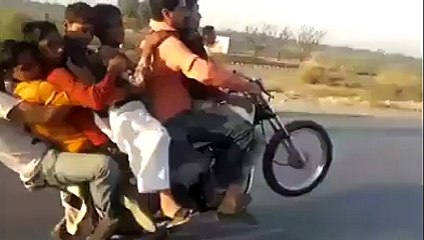 Girls Shocked Pakistani Boys Rocks