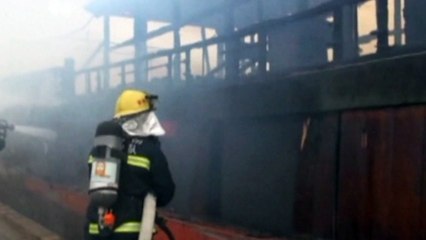 Boat fire leaves one dead in south China