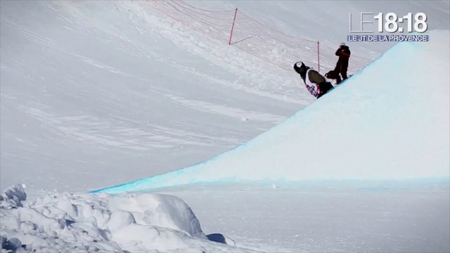 Vars : les plus belles images de ski freestyle