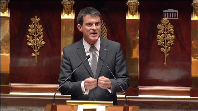 Pour ou contre? La tirade de Valls pour défendre la loi Macron
