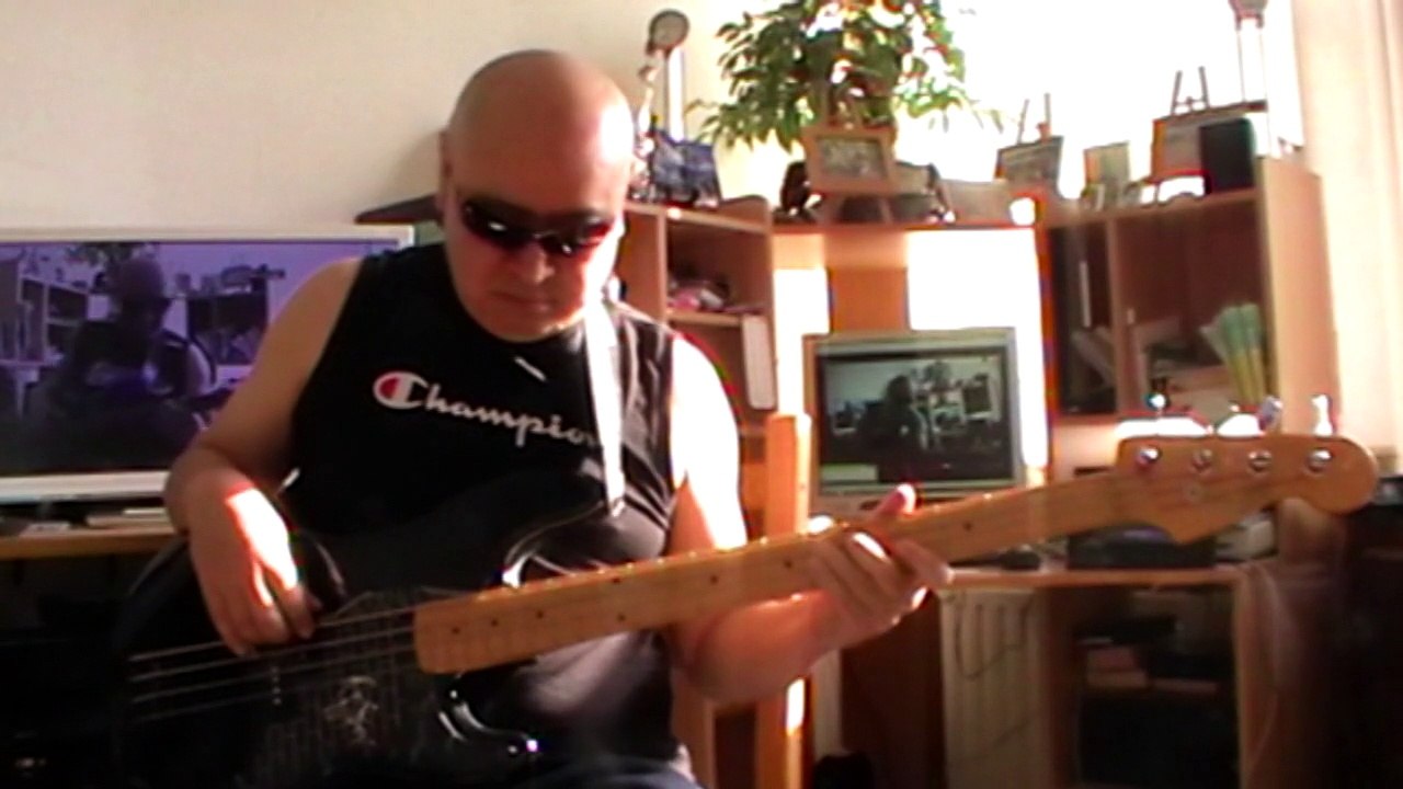 Still loving you Scorpions HD720 Basscover1 Bob Roha