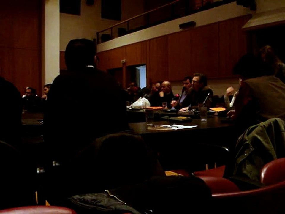 Δημοτικό συμβούλιο 17-2-2015 30ο τοποθέτηση του Τάσου Σαράντου  για την  λεωφορειολωρίδα