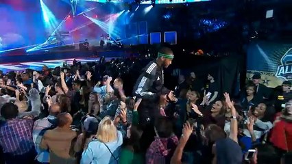 Carmelo Anthony Breaks an All-Star Record From Behind the Arc!