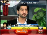 Actor Agha Ali Started Crying While His Mother Was Speaking on a Live call in a show