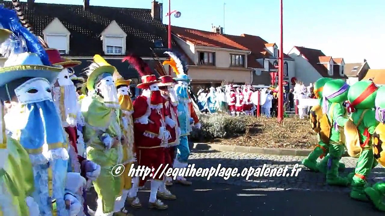 carnavaldefile01rondpoint