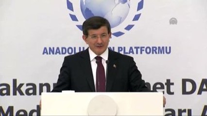 Davutoğlu: "Bütün Yayınlarınızda Şiddete Karşı Seferberlik İlan Edin"