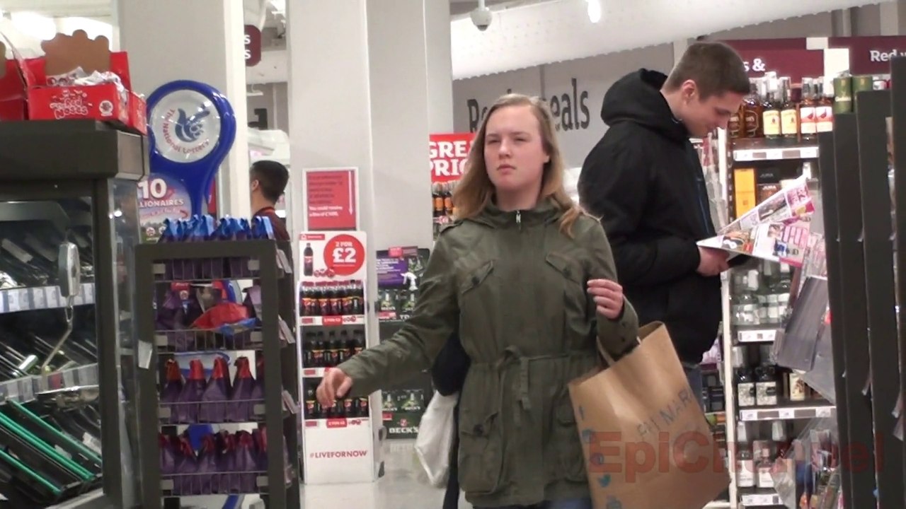 Extreme Farting On People (PRANK GONE WRONG)
