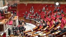 Francia: il governo Valls si salva, i deputati respingono la sfiducia
