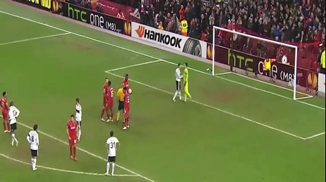 Liverpool derrotó 1-0 al Besiktas con agónico gol de Mario Balotelli