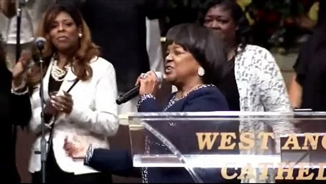 Pastor Shirley Caesar at Pastor Andrae Crouch Homegoing Celebration (Low)
