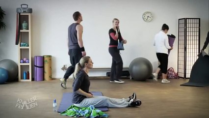 Un Prof De Yoga Pervers Va Le Regretter - Humour