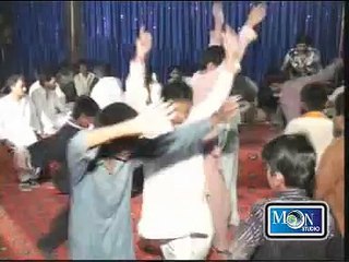 KARE DHOLNA WAFA KOI DEWAY NA GILAY SARWAR