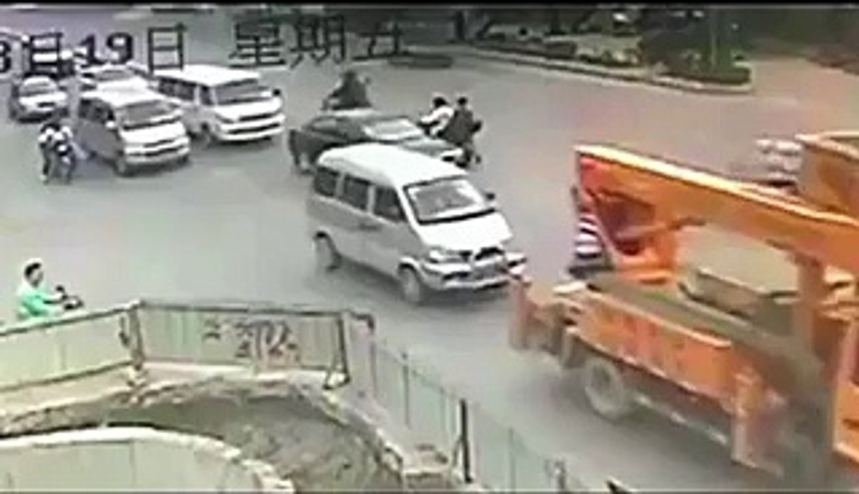 I Bet You Laugh after Watching This
