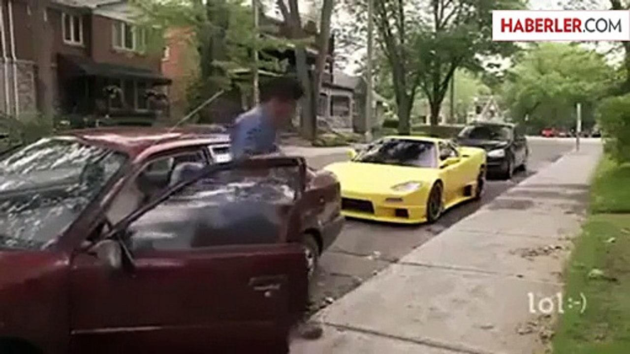 Very funny clip I can't Stop Laugh must watch