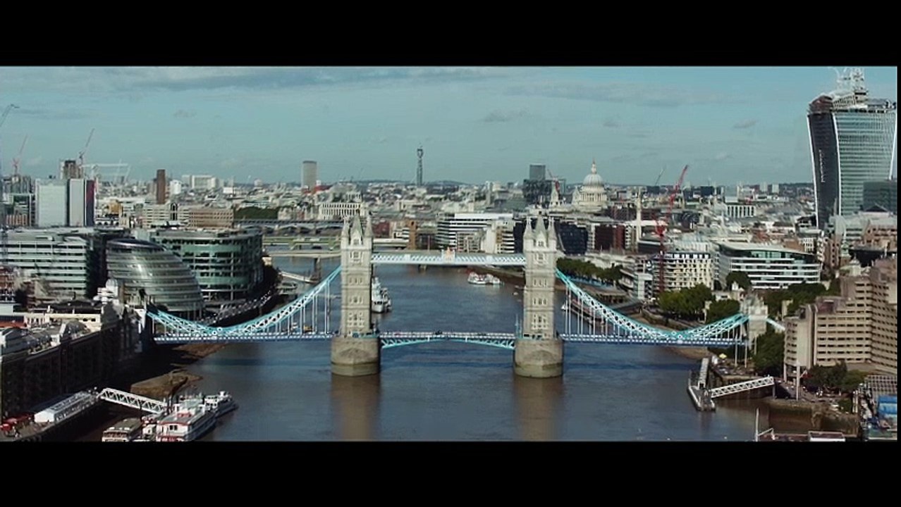 The Gunman (2015)- Official Trailer