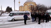 Kar ve Tipi Nedeniyle Eskişehir-Kütahya Karayolunda Ulaşım Sağlanamıyor