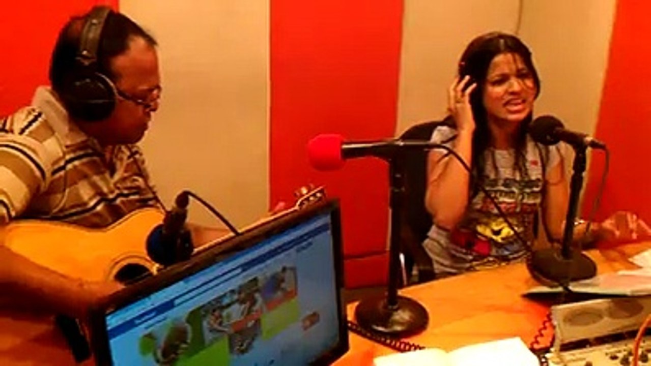 ALYCIA DIAS on SMALL WORLD with DJ DEZ -