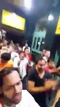 Waqar Zaka Ne Full Indian Crowd Mein Un Ki Band Baja Di.... PAKISTAN ZINDABAD-