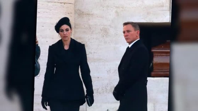 007 Daniel Craig And Monica Bellucci Film Somber Scenes For Spectre
