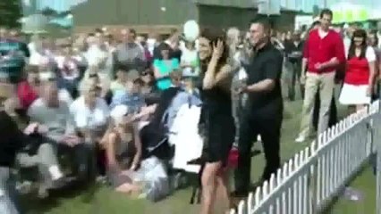 Pakistani News Anchor Reham Khan Dancing in UK With A Man