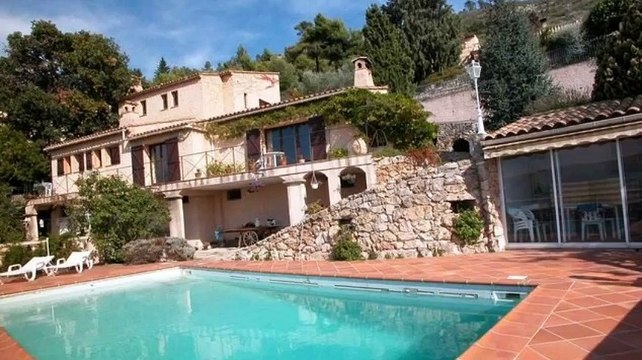 A vendre - Maison/villa - Aspremont (06790) - 6 pièces - 250m²