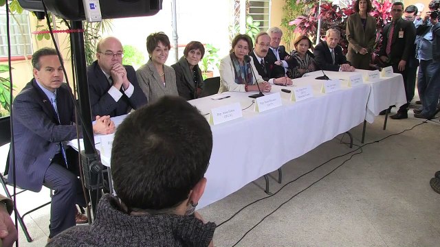 US-Cuba talks tackle human rights, reopening embassies